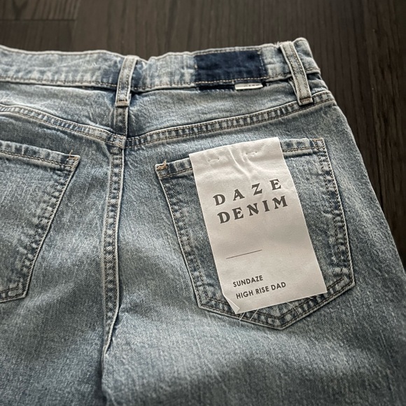 DAZE Denim Dad Jeans - Picture 4 of 4